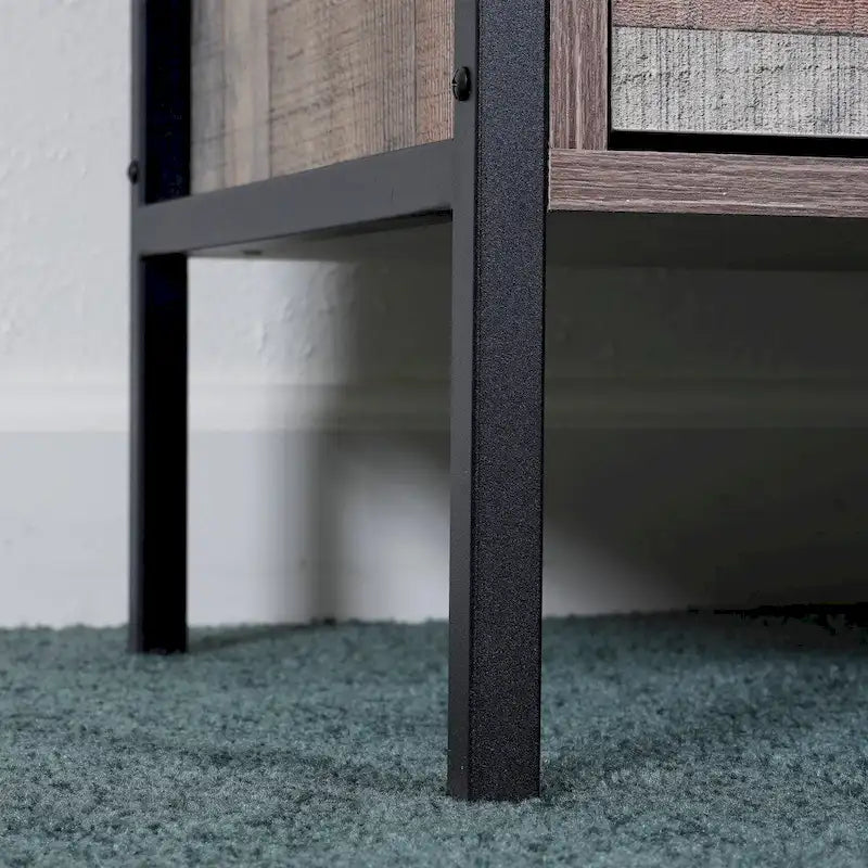 Commode noire en bois de grange à 4 tiroirs, unité simple