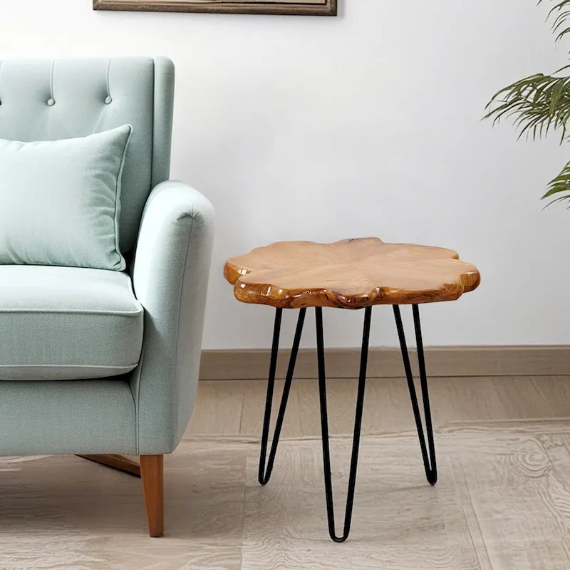 Table basse en bois naturel à bords bruts, 4 panneaux, 1 personne, pieds épingles