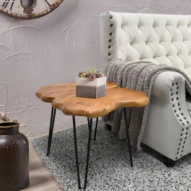 Table basse en bois naturel à bords bruts, 4 panneaux, 1 personne, pieds épingles