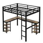 Lit mezzanine en métal noir pleine grandeur en forme de L avec bureau, étagères, échelle et barrières de sécurité, 1 personne