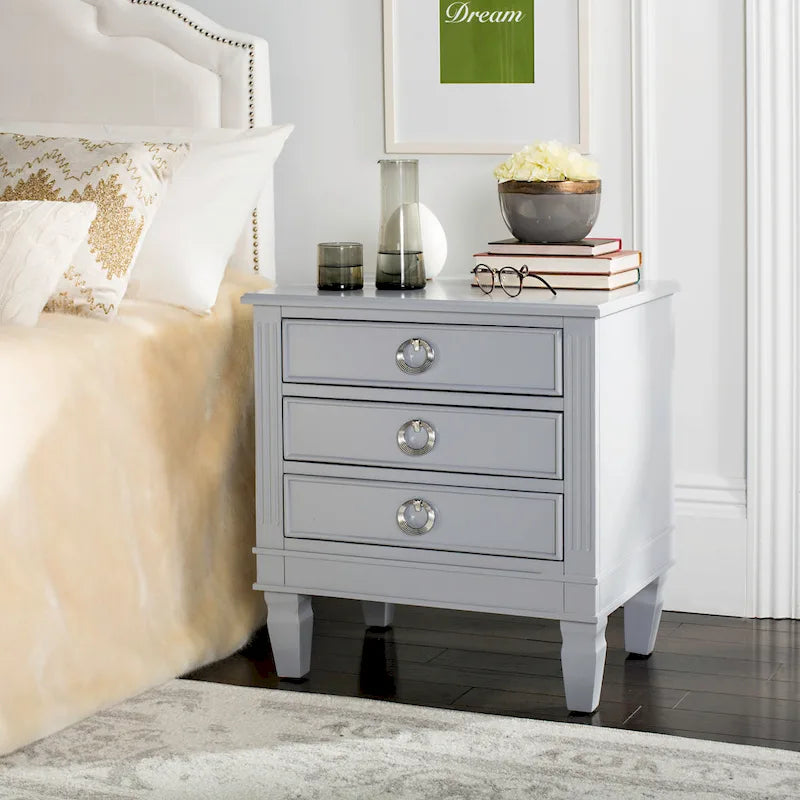 Table de chevet 3 tiroirs style français gris/blanc – 1 personne